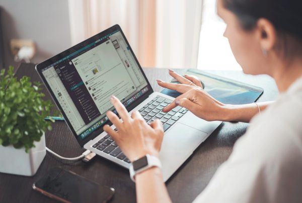 telework, technology, laptop, connection, electronic, computer, business, office, internet, work, job, female, woman, online, workplace, freelance, working, marketing, home office, job, job, job, job, job, online, online, online, marketing, marketing